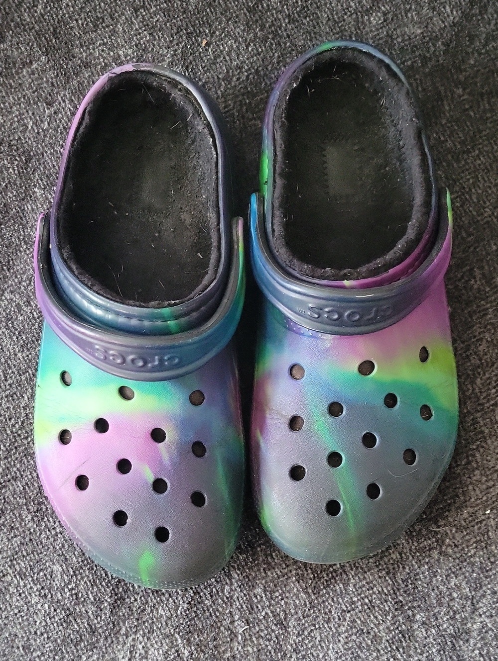CROCS Northern Lights Pattern